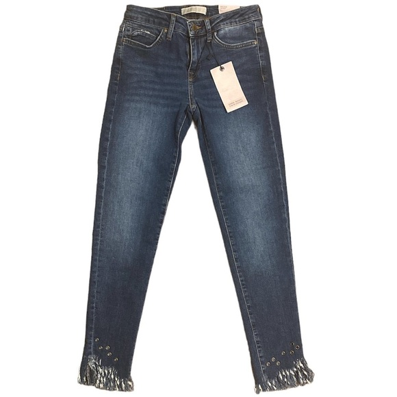 𝅺NWT Zara Z1975 Premium Denim Mid Rise Skinny Jeans Size 2 SOLD OUT ONLINE - Picture 3 of 7